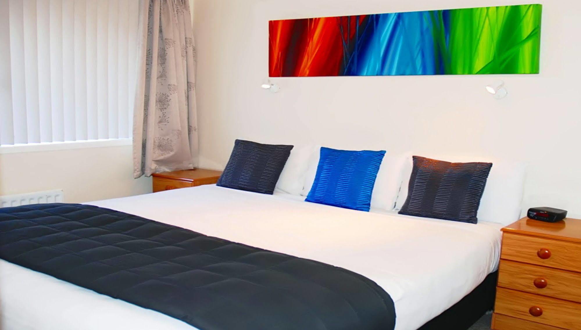 Almond Court Motel Александра Экстерьер фото